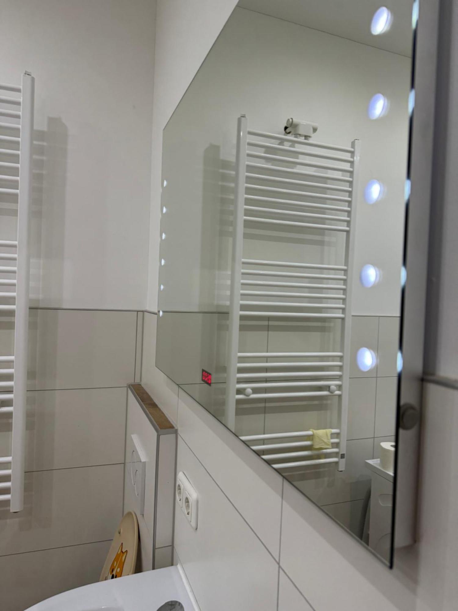 Luxurioese Wohnung Mit Eigenem Garten Аугсбург Экстерьер фото